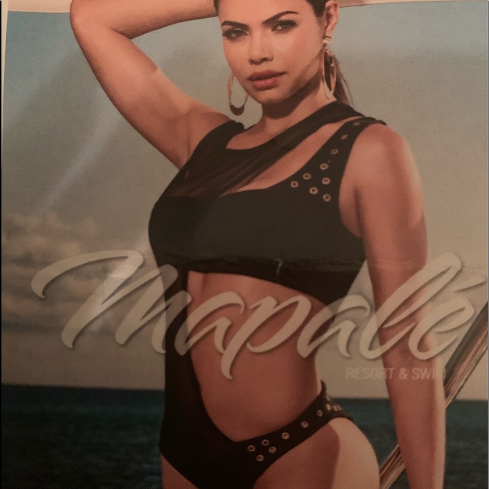 Mapalle 2pc swimsuit.